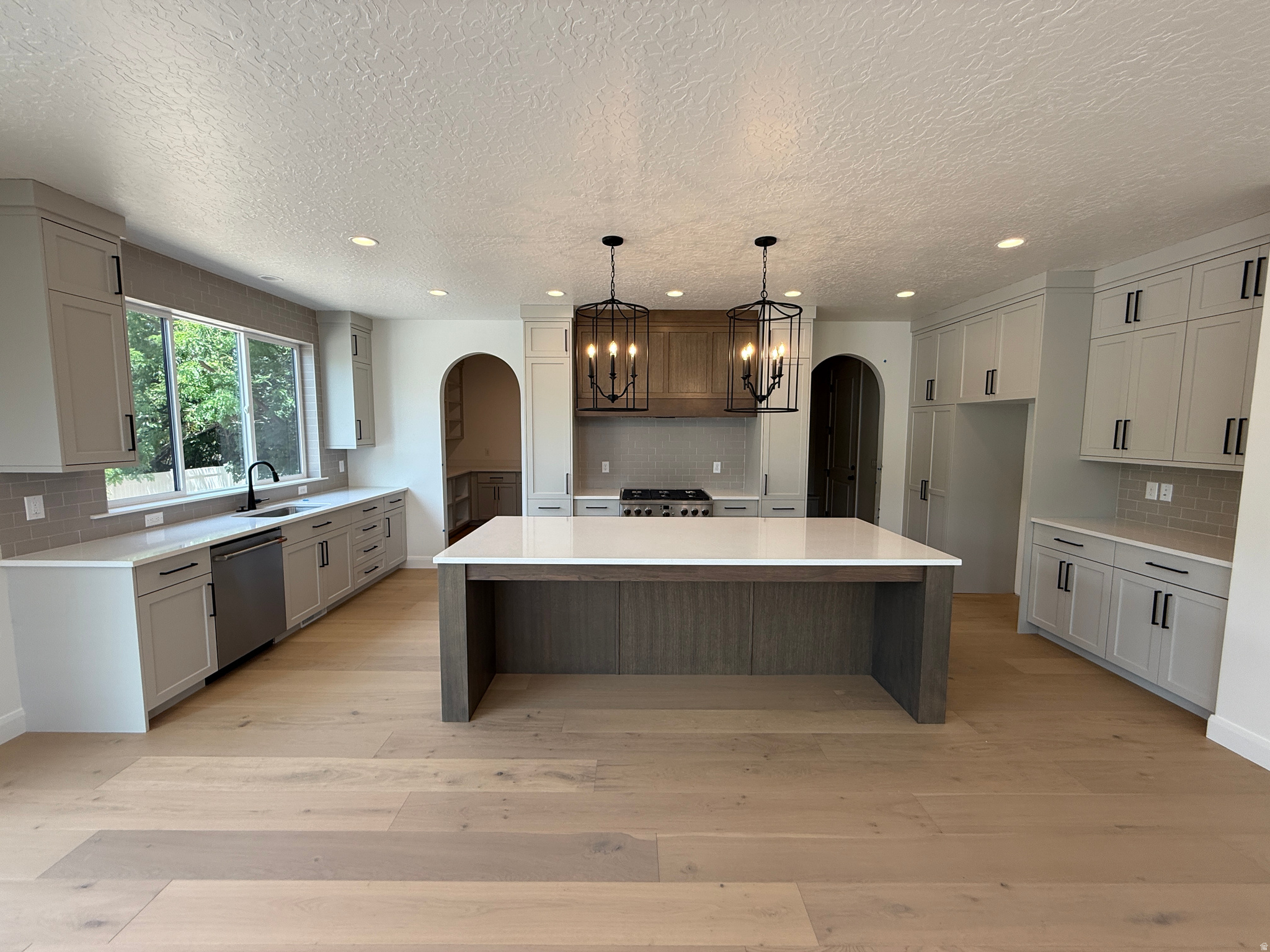 BELMONT WEST - Residential
