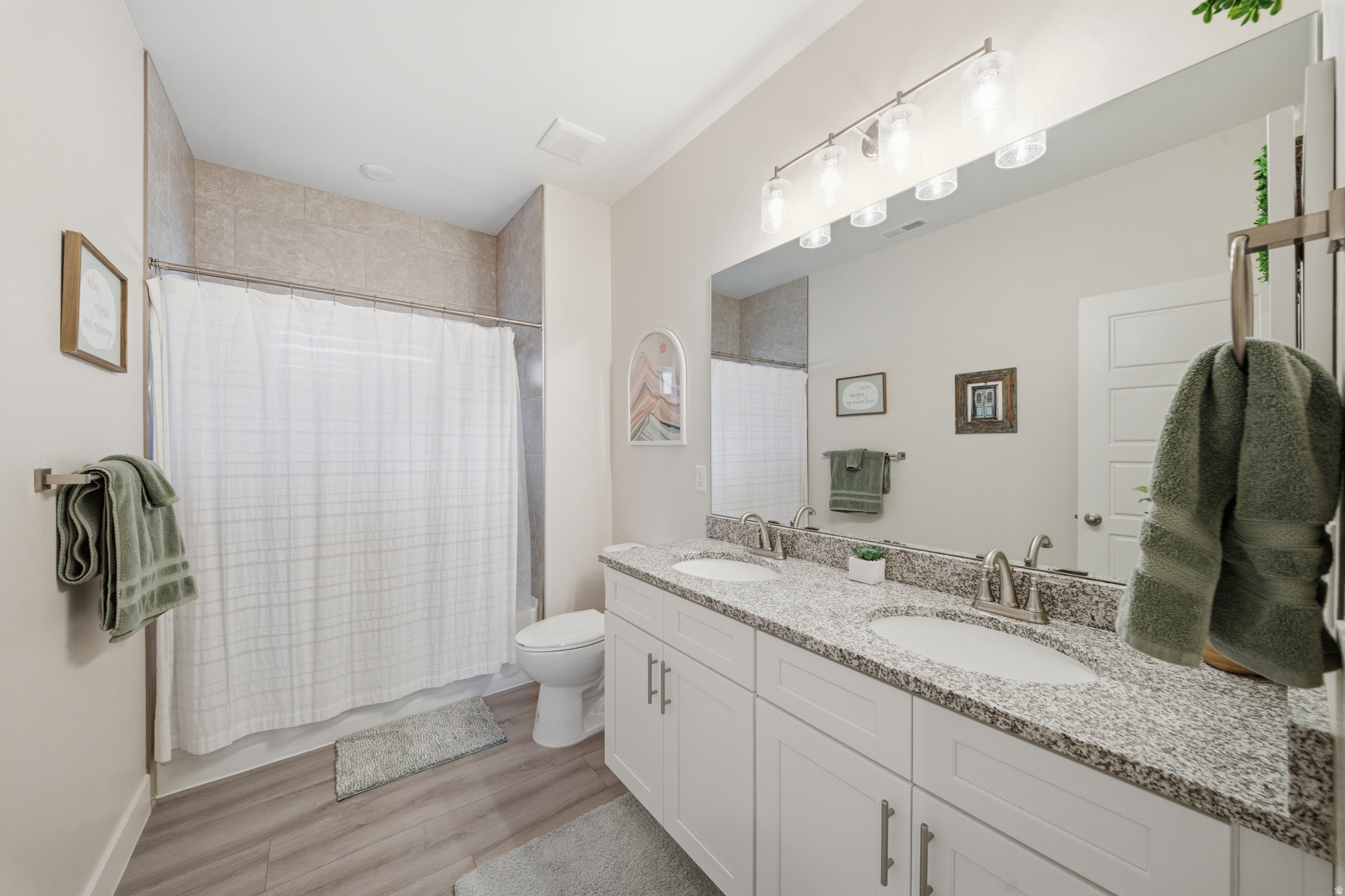 AUBURN HILLS PH 1 - Residential