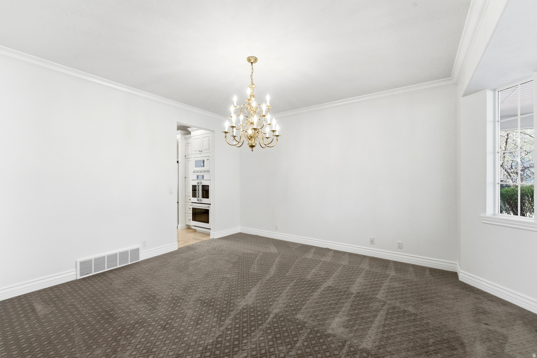 DUTCH FIELDS - Residential