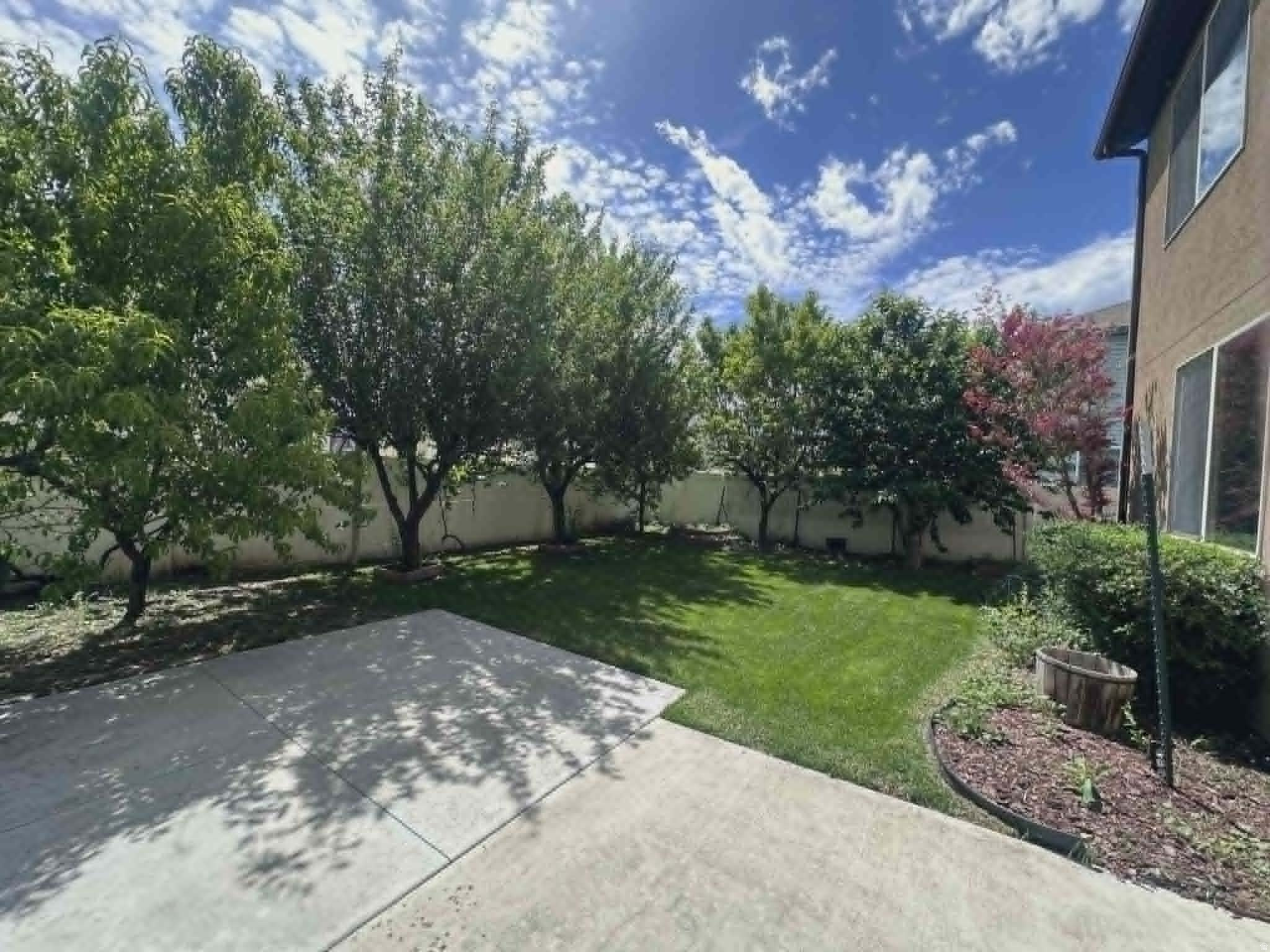 SPANISH FIELDS - Residential