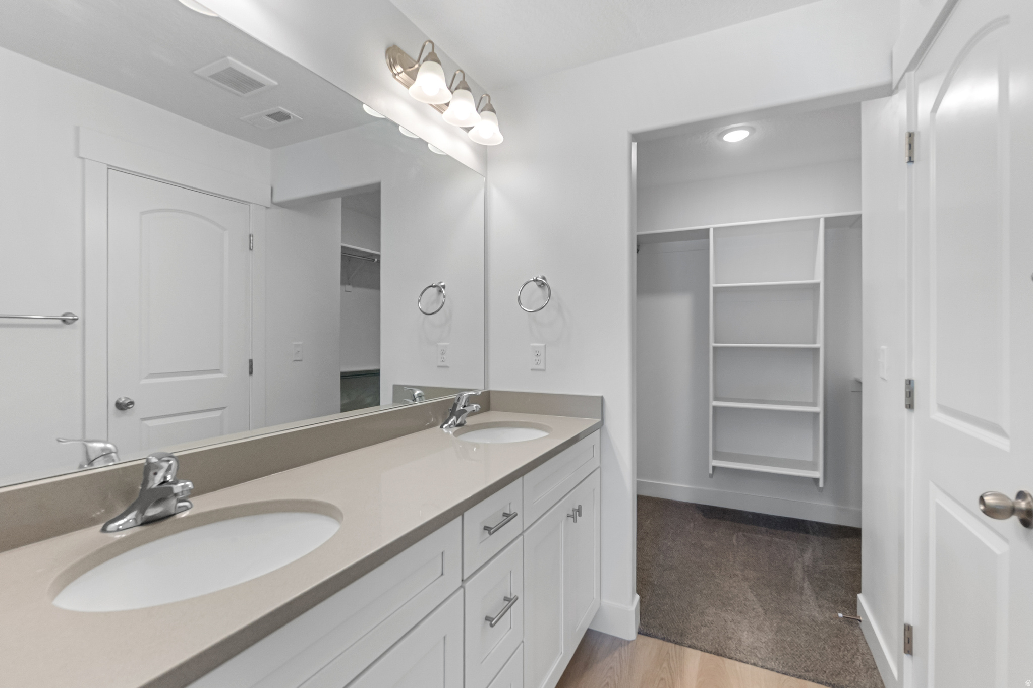 WILLOW POINT - Residential