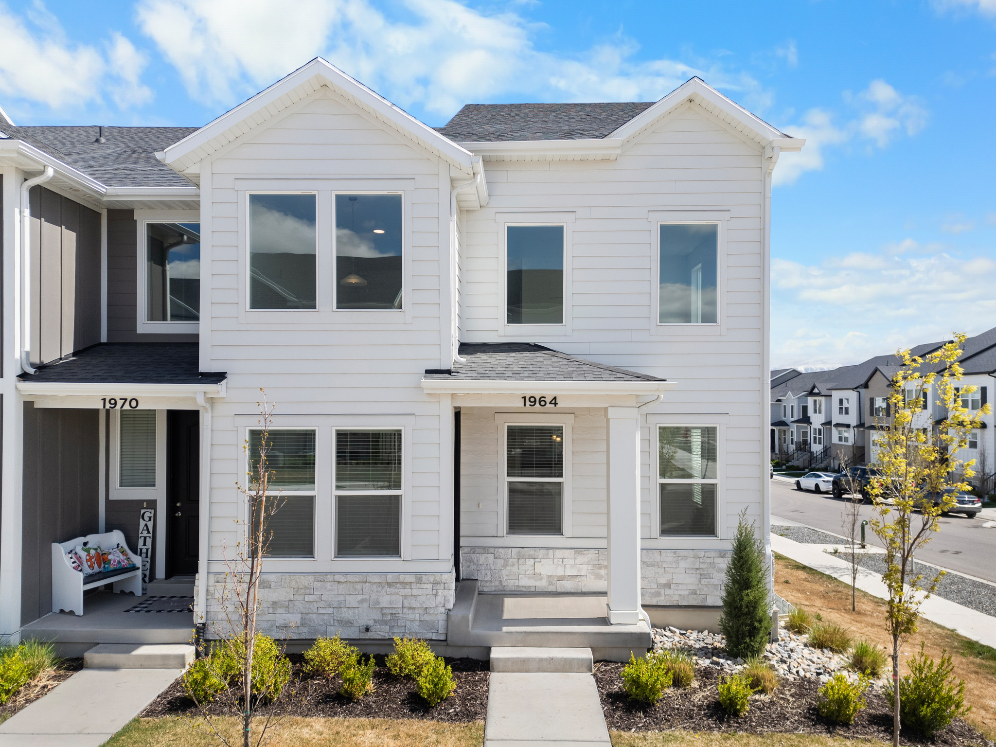 WILLOW POINT - Residential