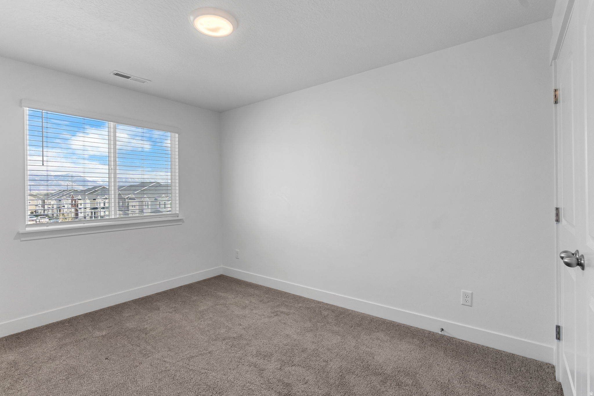 WILLOW POINT - Residential