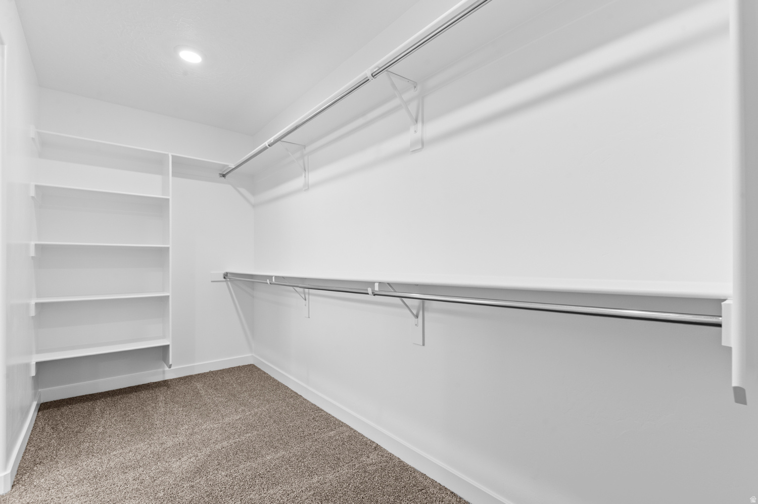 INVERNESS BY D.R. HORTON - Residential