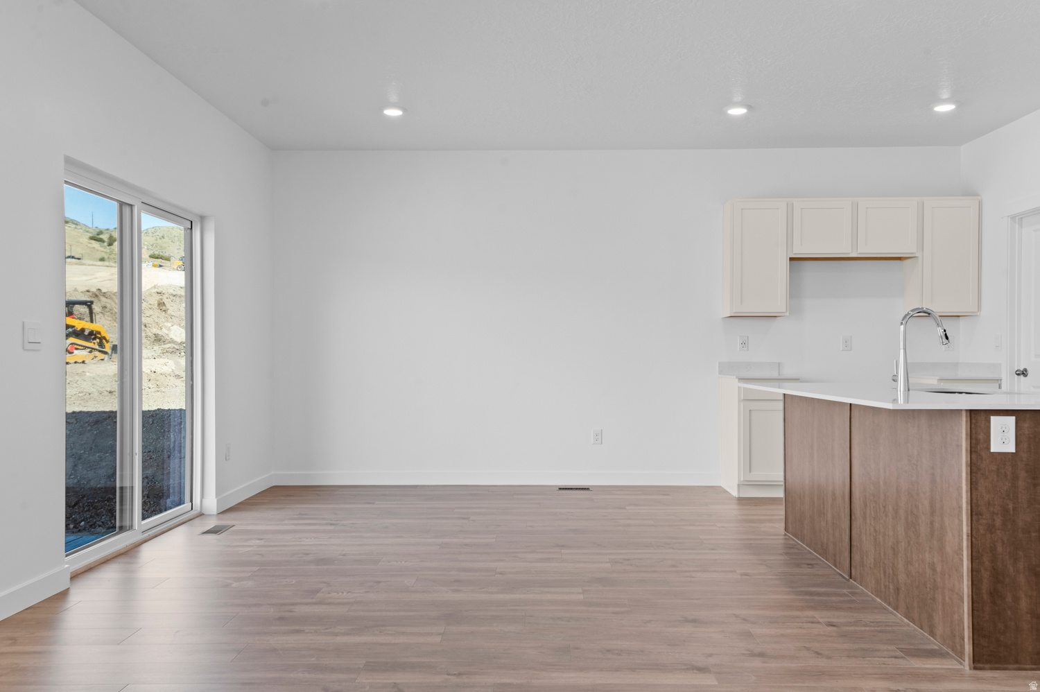 INVERNESS BY D.R. HORTON - Residential