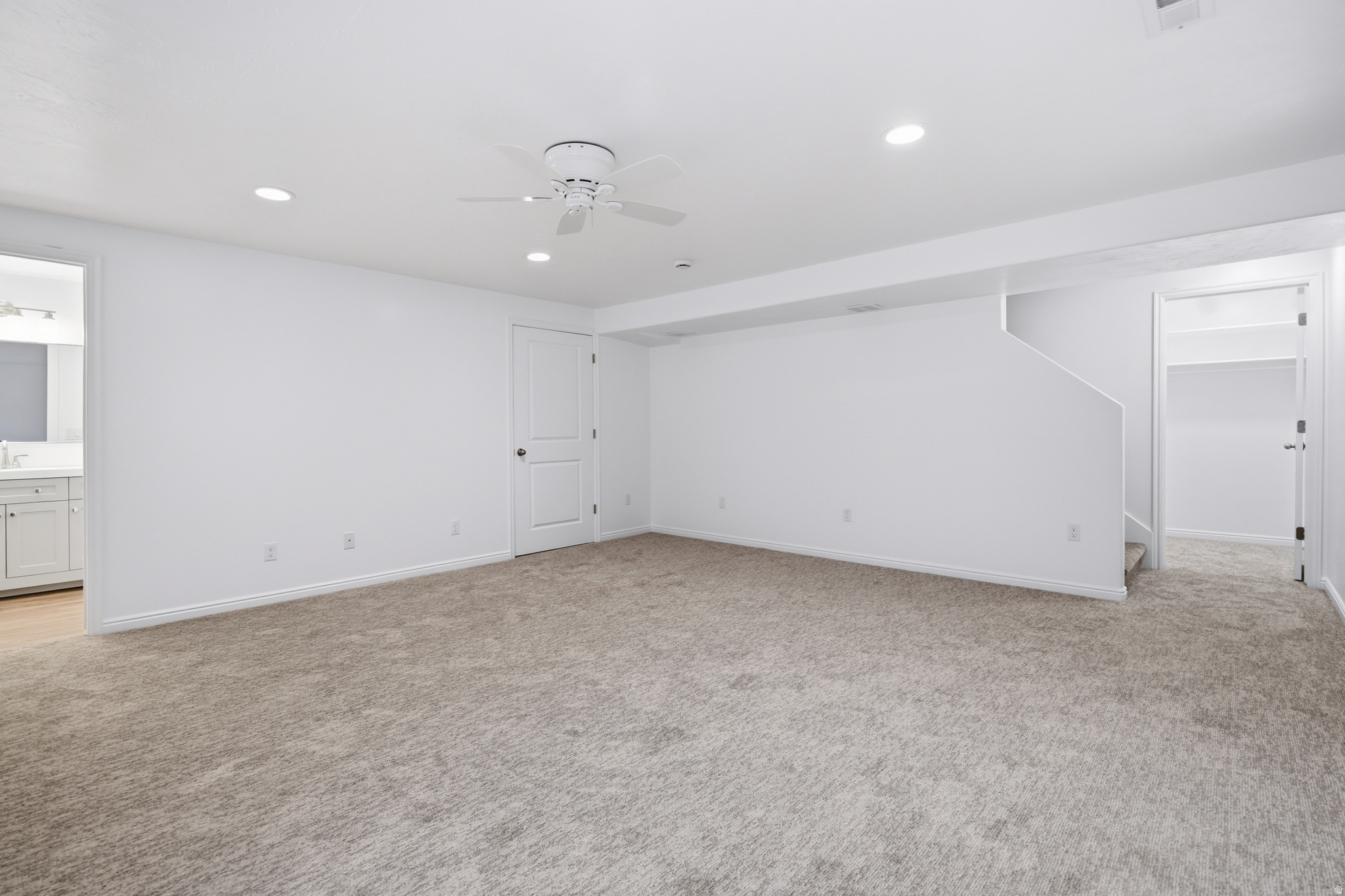 LEGACY FARMS - Residential