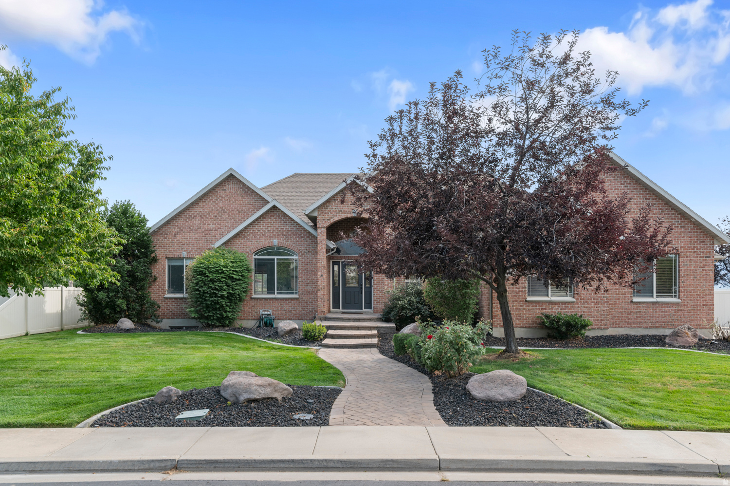 PARK MEADOWS - Residential