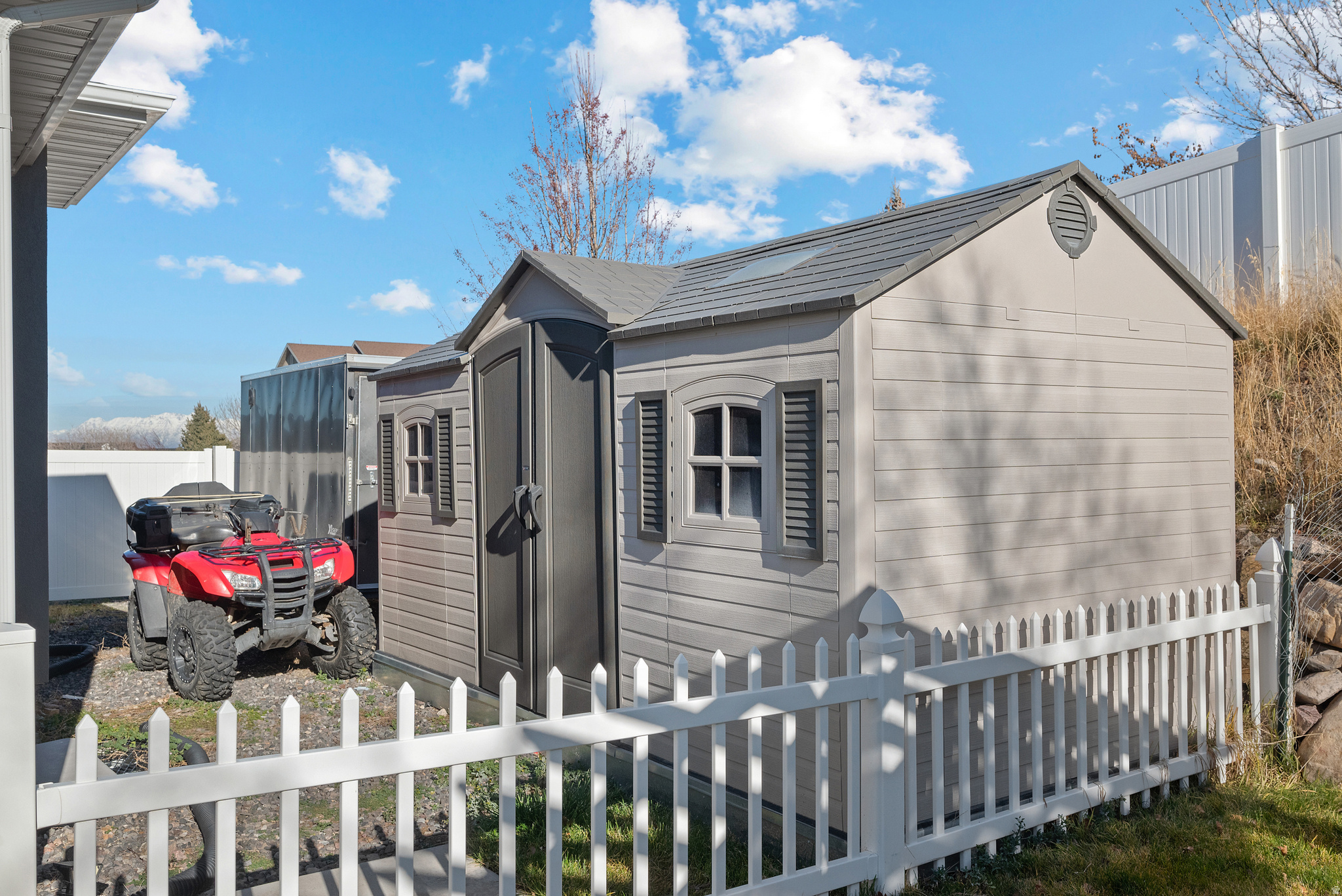 BLACK HAWK HILLS - Residential