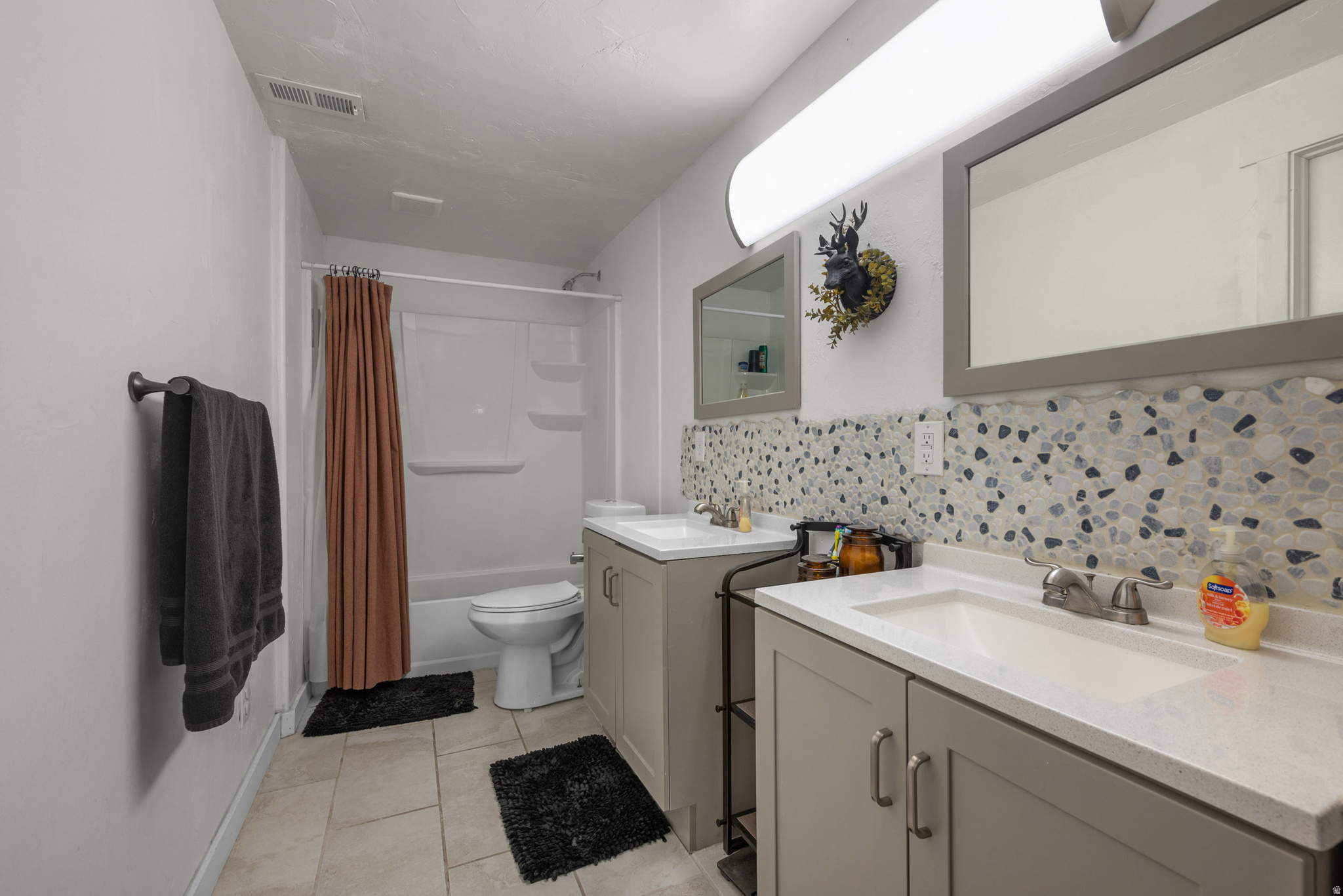 BLACK HAWK HILLS - Residential