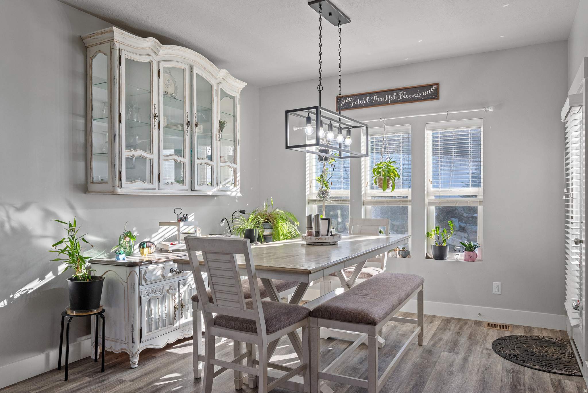 BLACK HAWK HILLS - Residential