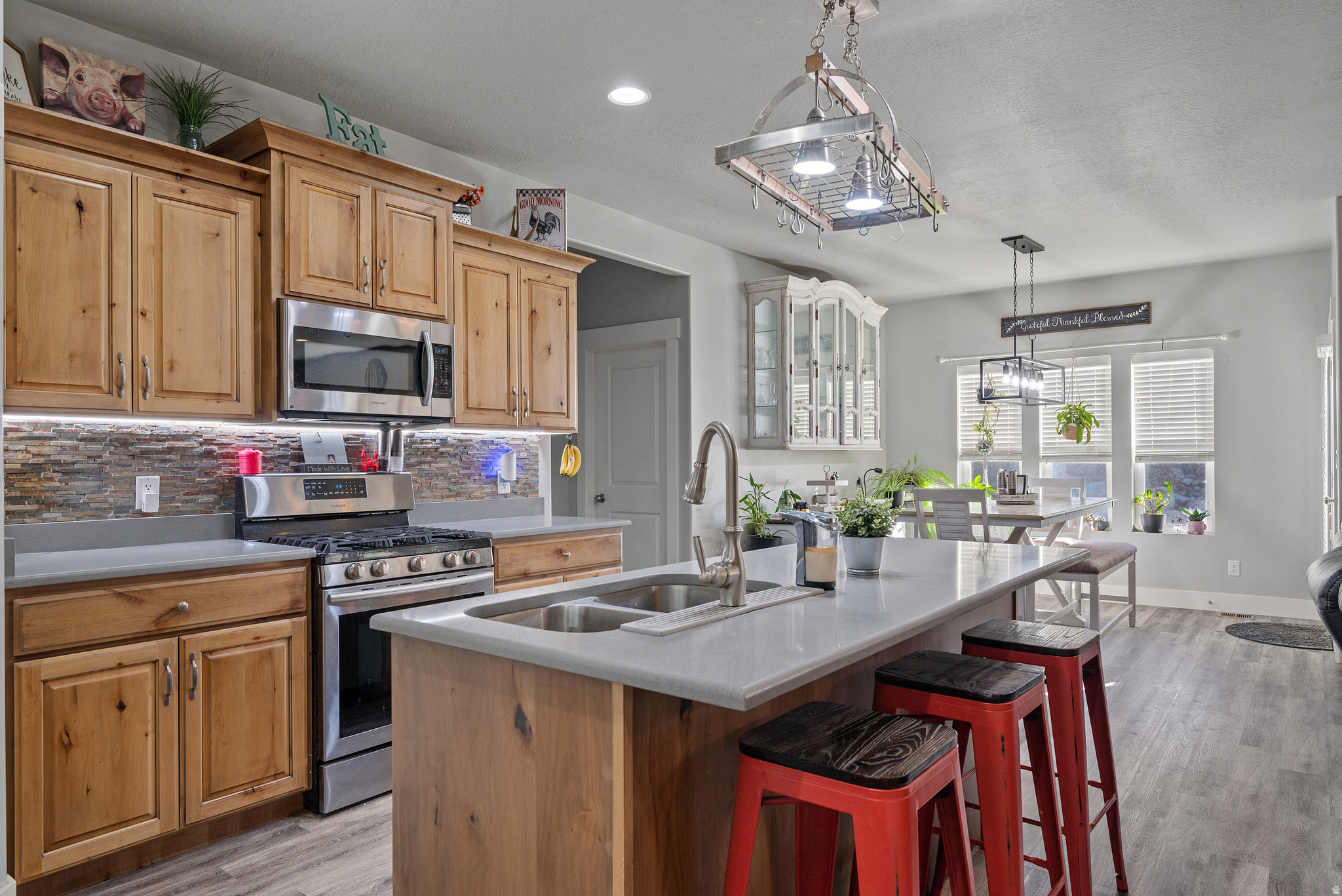 BLACK HAWK HILLS - Residential