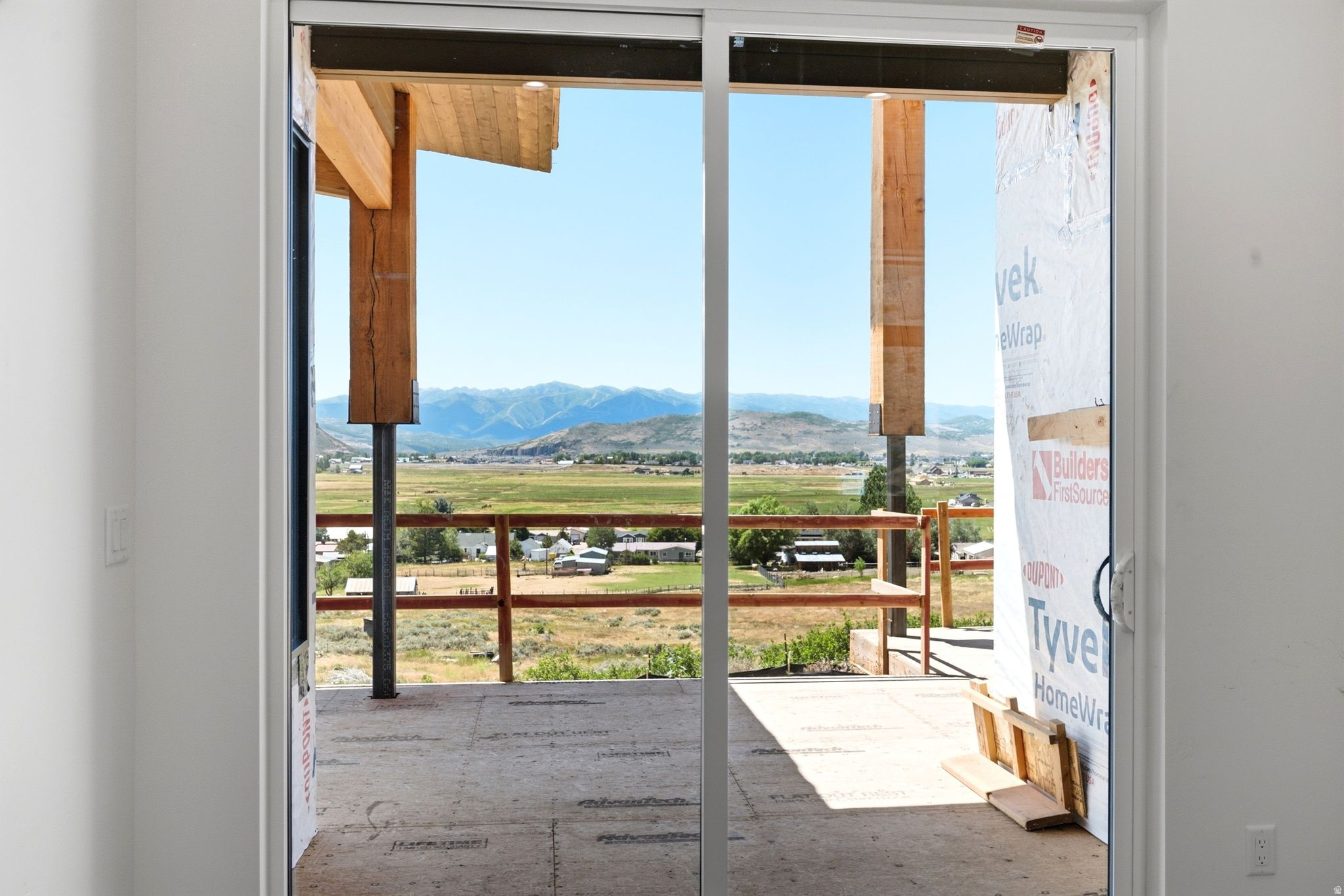 FOOTHILLS AT FRANCIS GATE - Residential