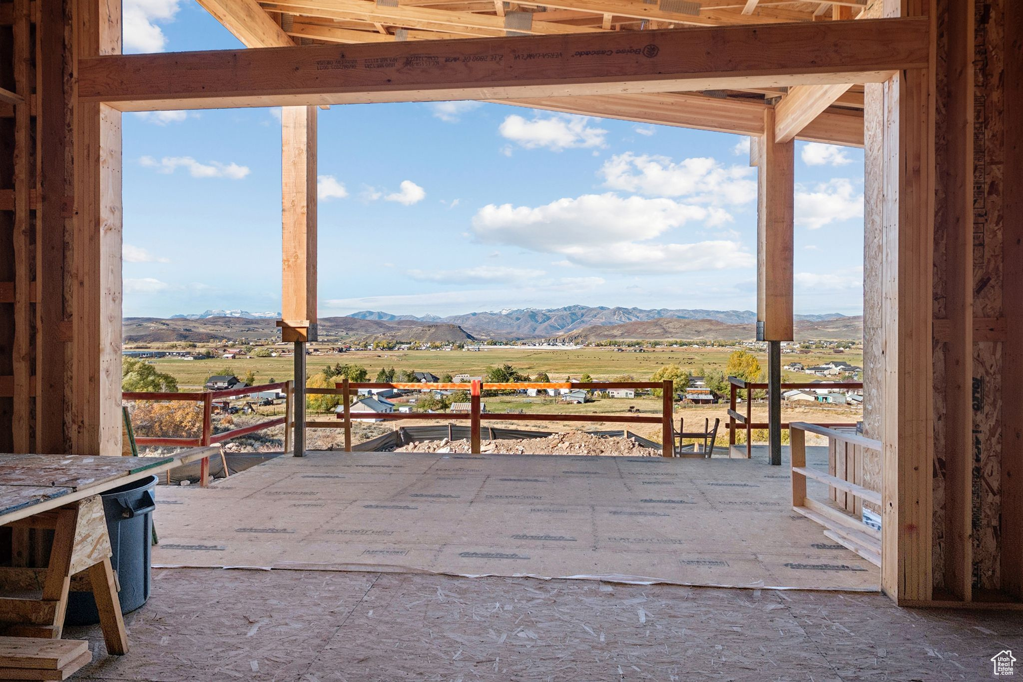 FOOTHILLS AT FRANCIS GATE - Residential