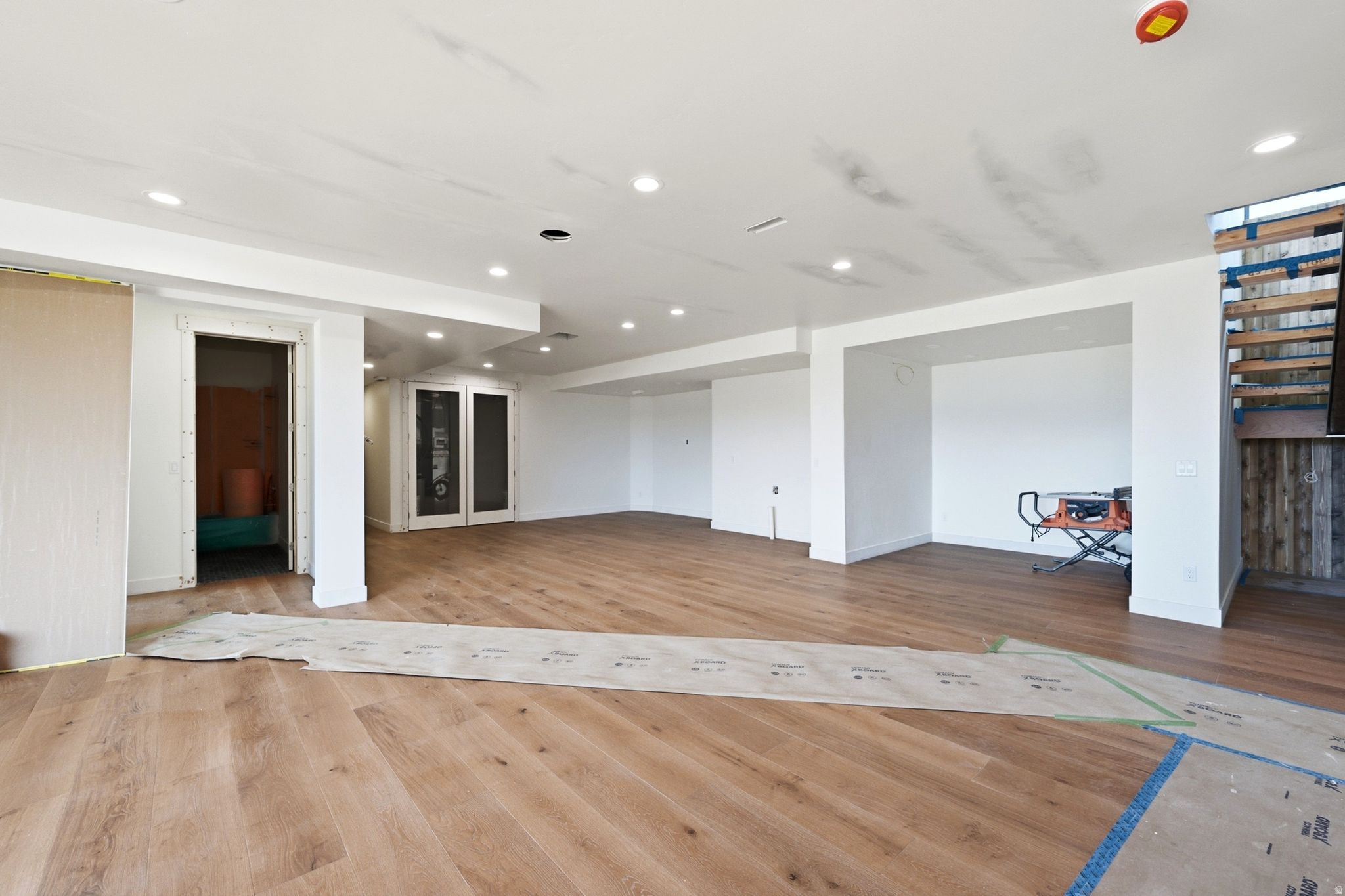 FOOTHILLS AT FRANCIS GATE - Residential