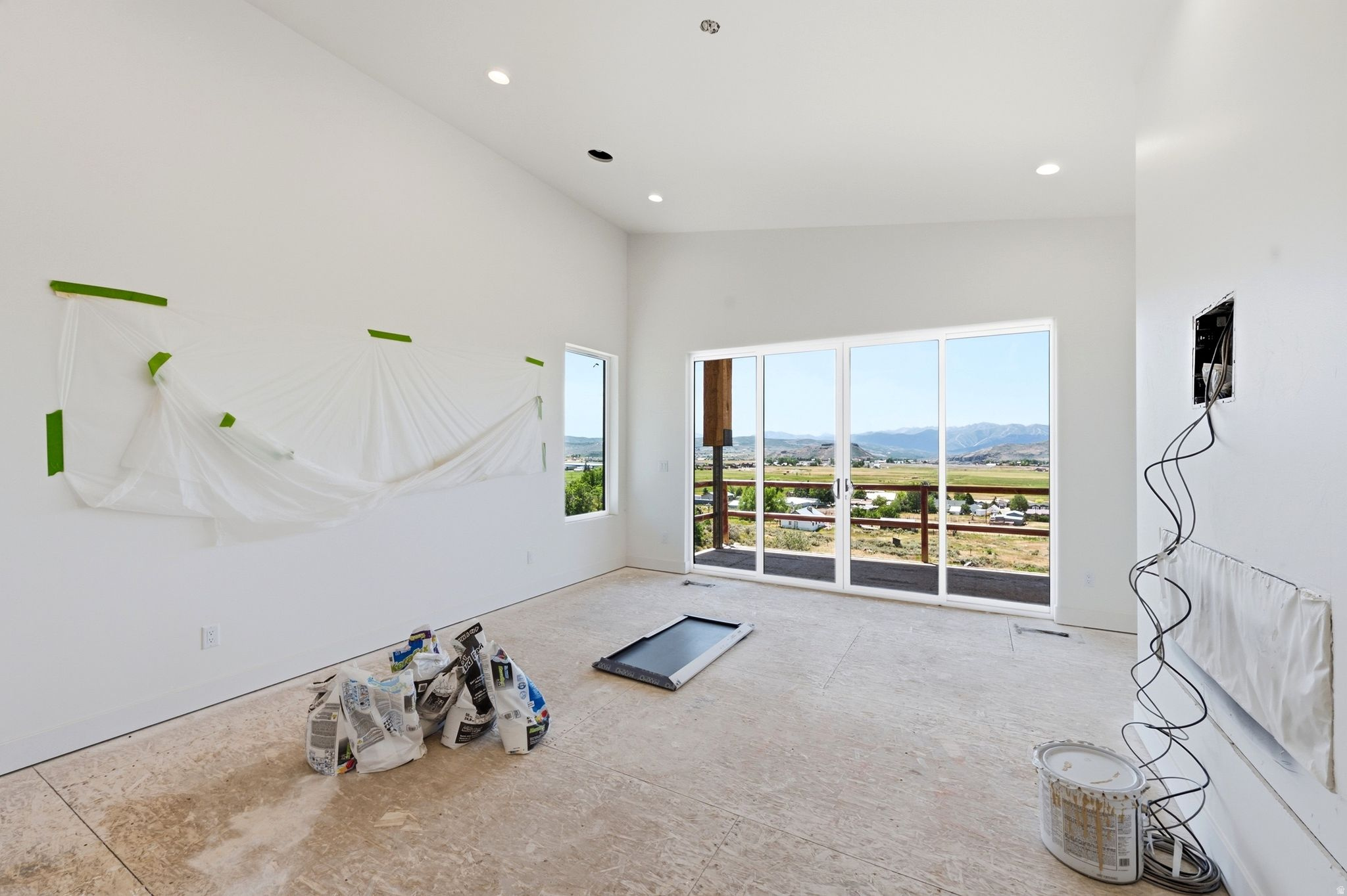 FOOTHILLS AT FRANCIS GATE - Residential