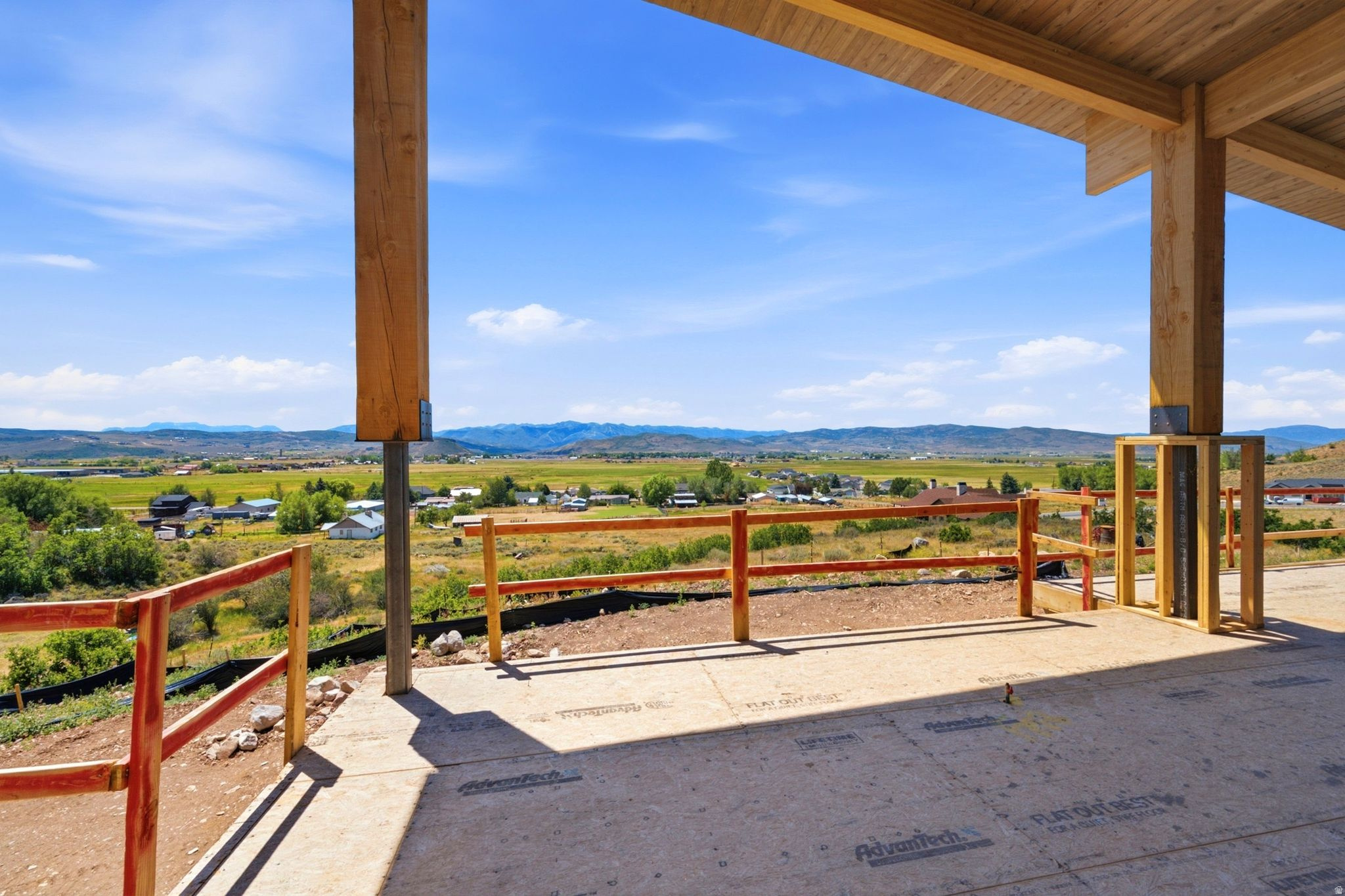 FOOTHILLS AT FRANCIS GATE - Residential