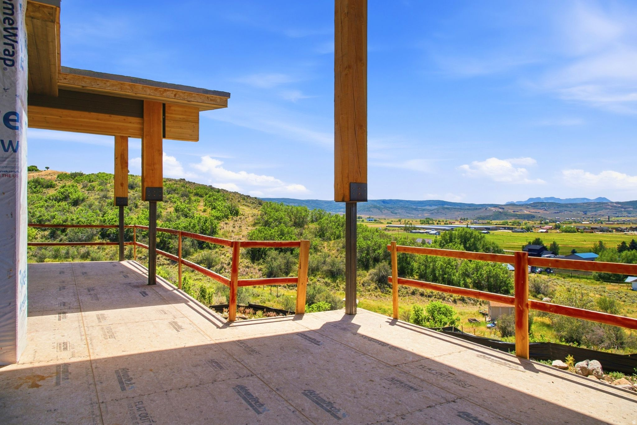 FOOTHILLS AT FRANCIS GATE - Residential