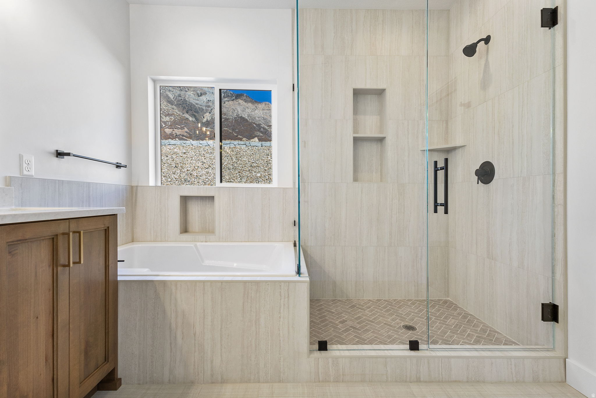 NORTHVIEW ESTATES - Residential