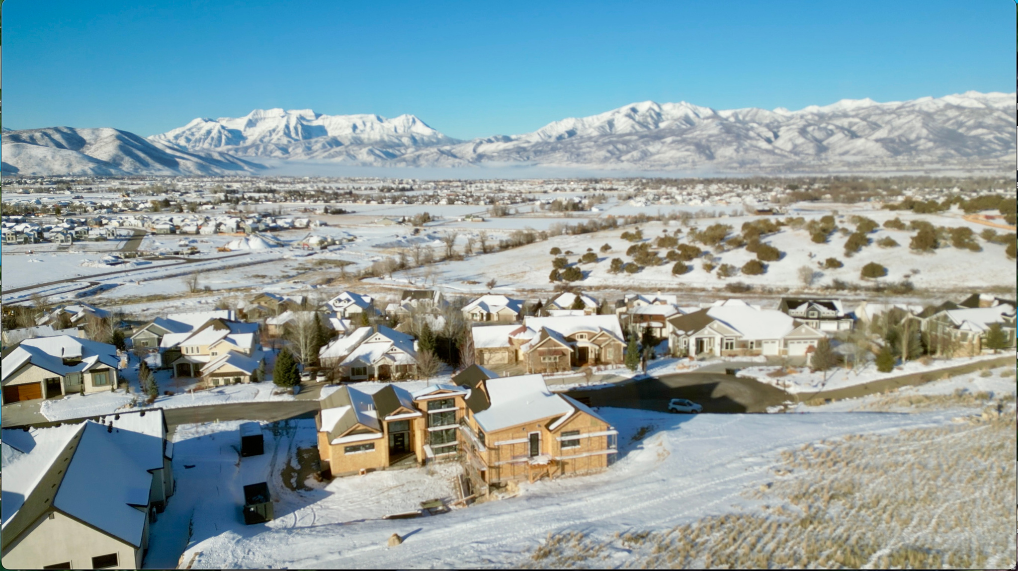 CROSSINGS AT LAKE CREEK - Residential