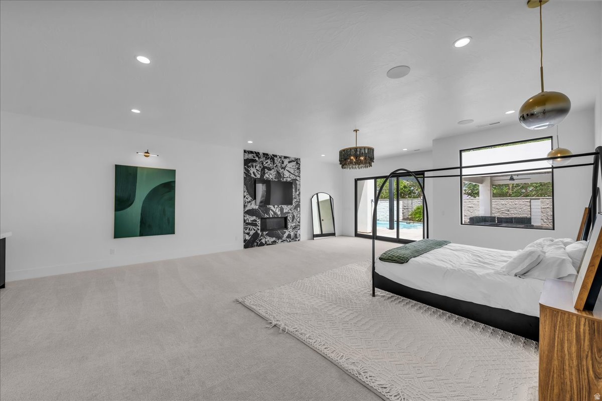 SOUTHERN ESTATES - Residential