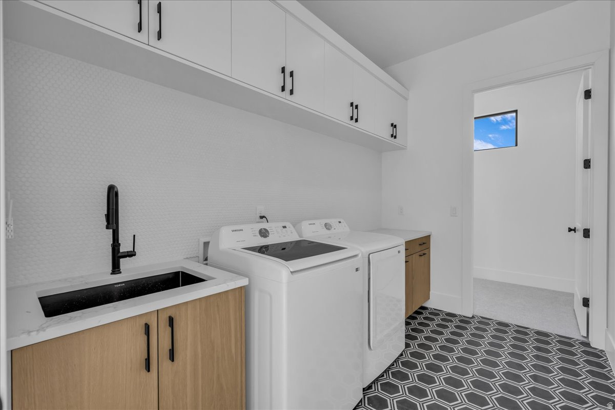 SOUTHERN ESTATES - Residential