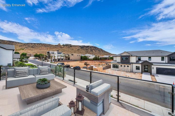 SOUTHERN ESTATES - Residential