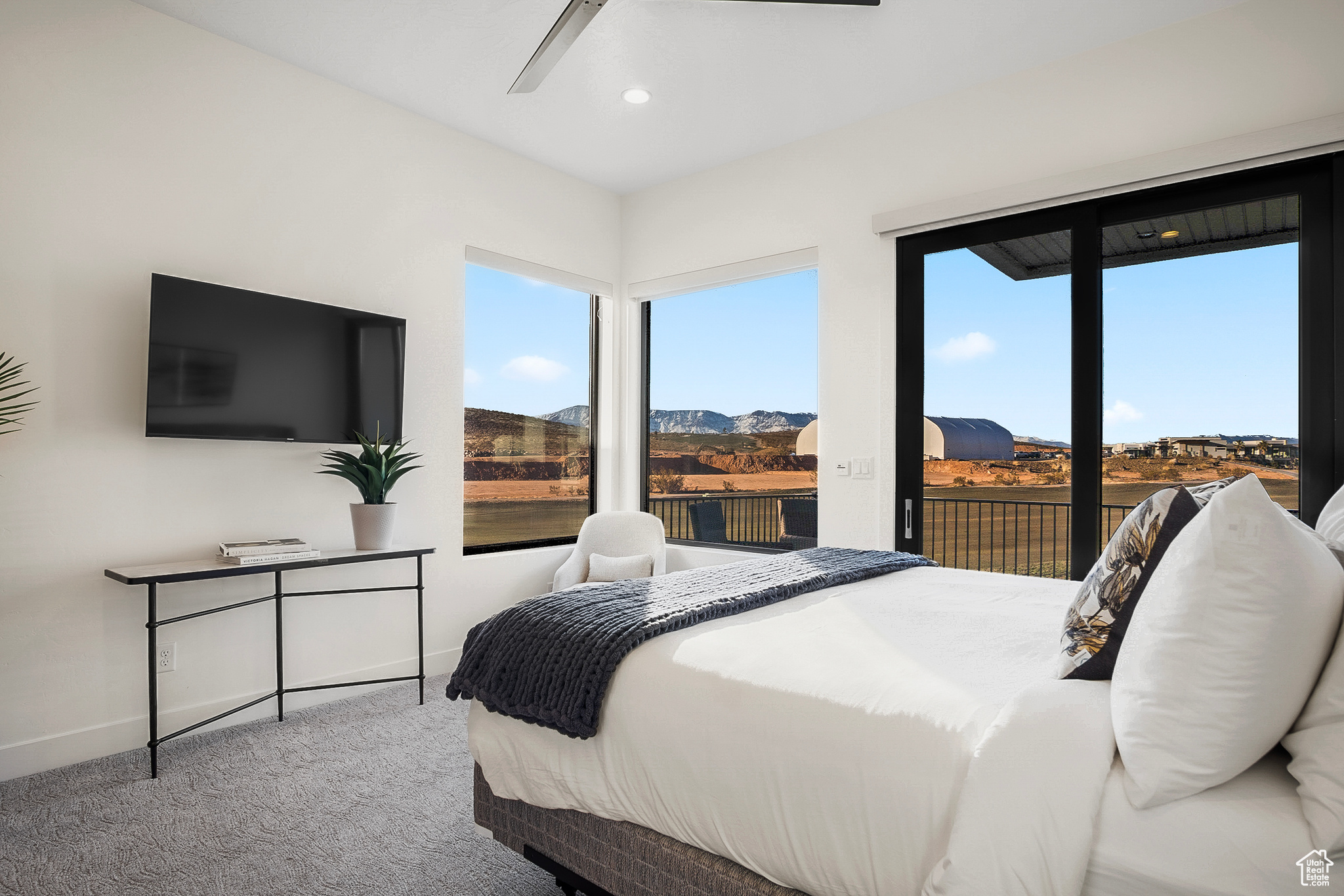 GOLF VIEW ESTATES AT - Residential