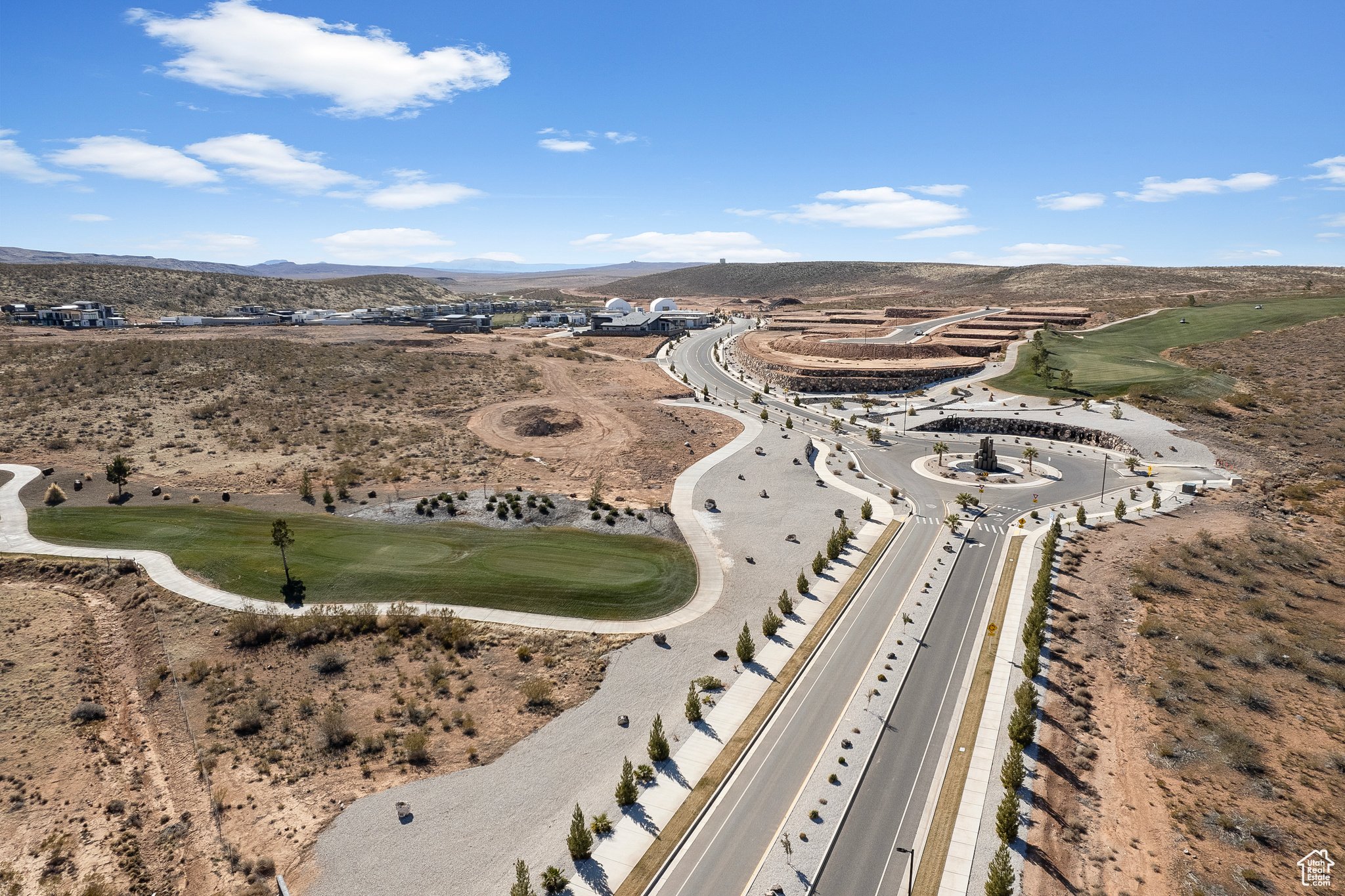 GOLF VIEW ESTATES AT - Residential