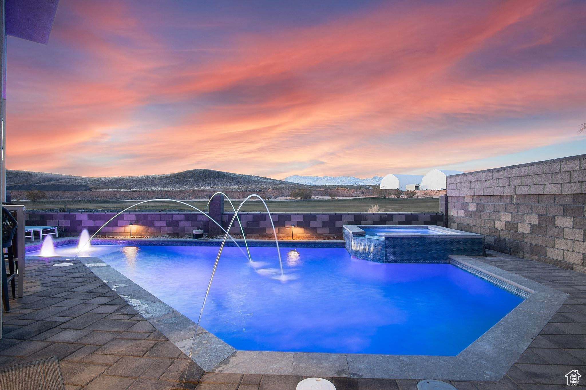 GOLF VIEW ESTATES AT - Residential