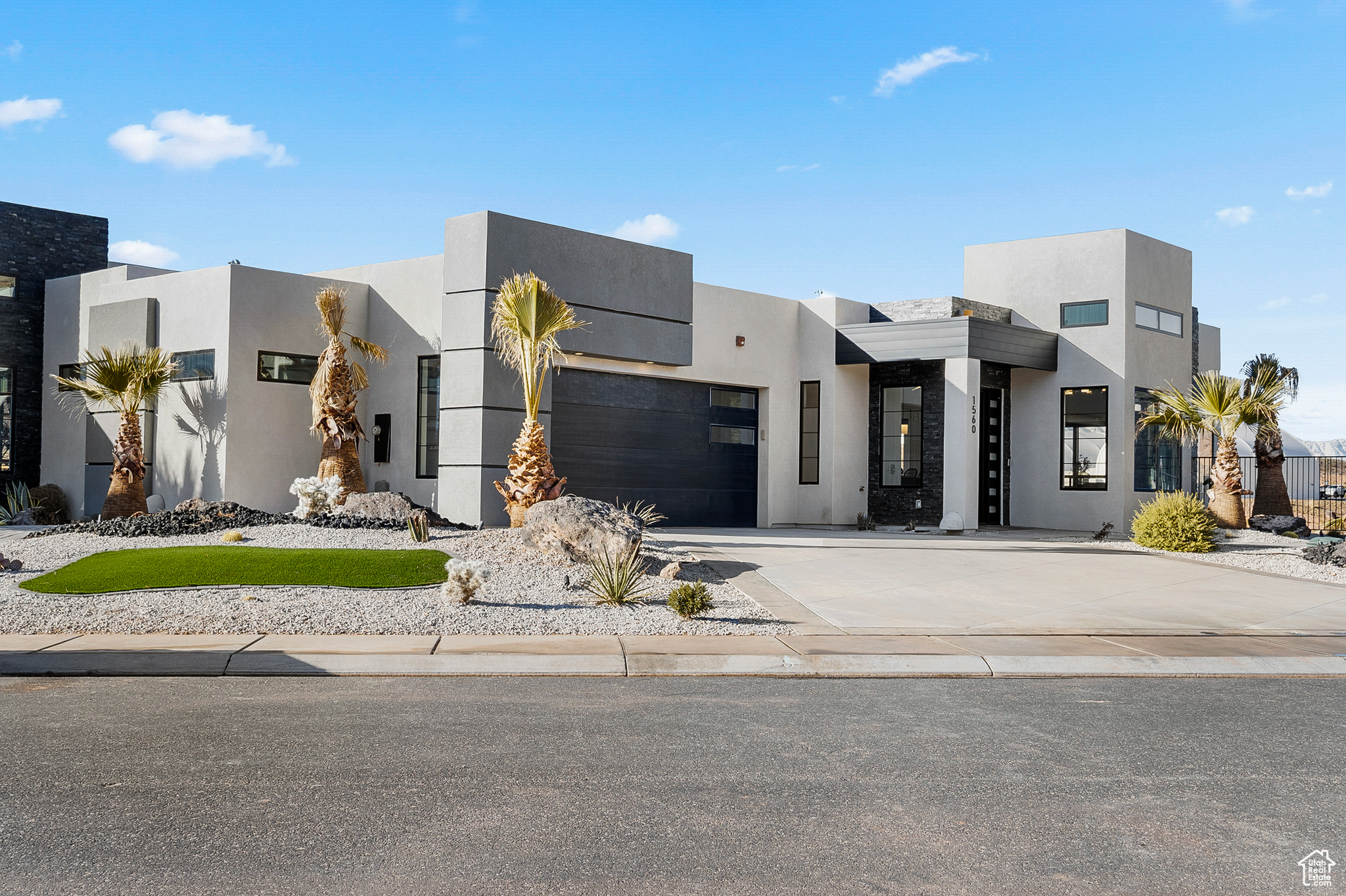 GOLF VIEW ESTATES AT - Residential
