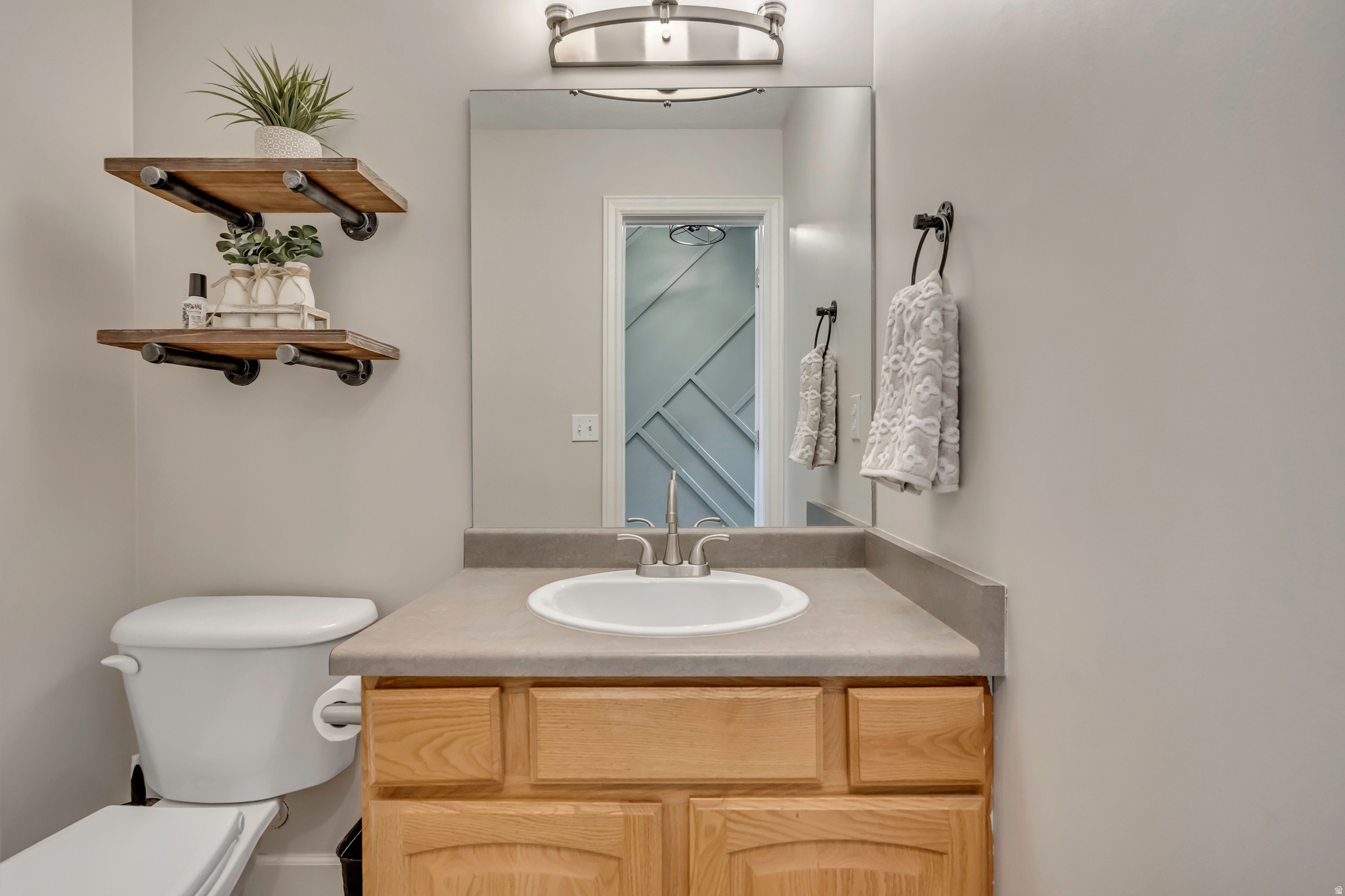 FARMINGTON RANCHES - Residential