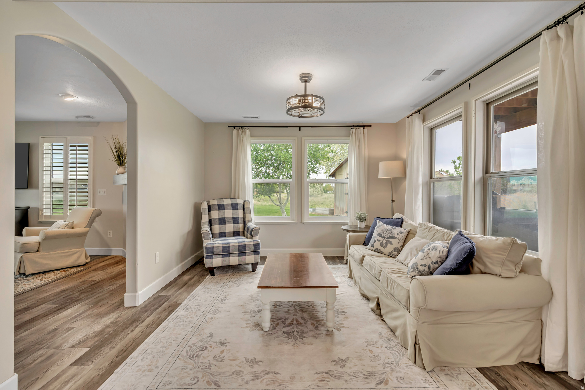 FARMINGTON RANCHES - Residential