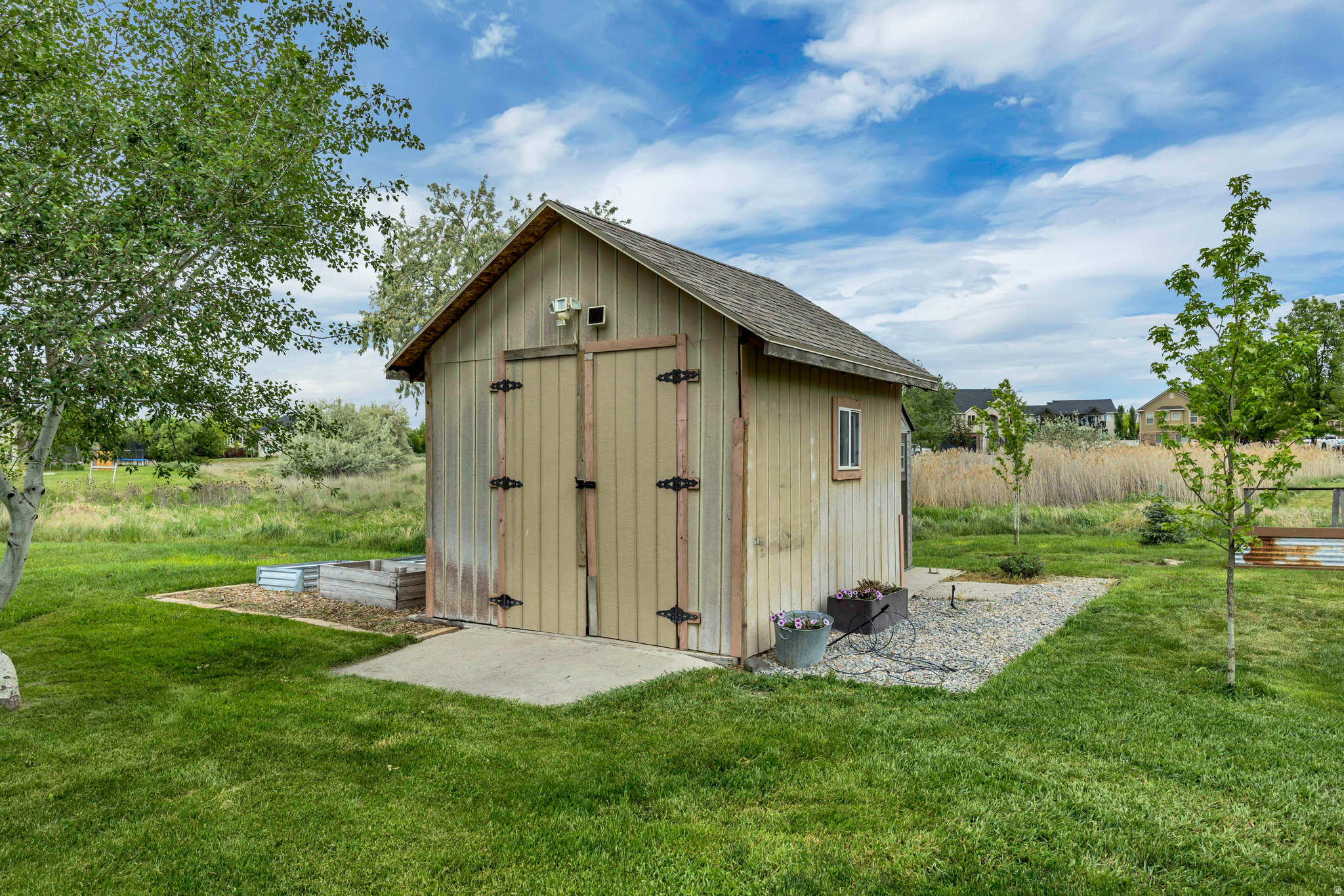 FARMINGTON RANCHES - Residential