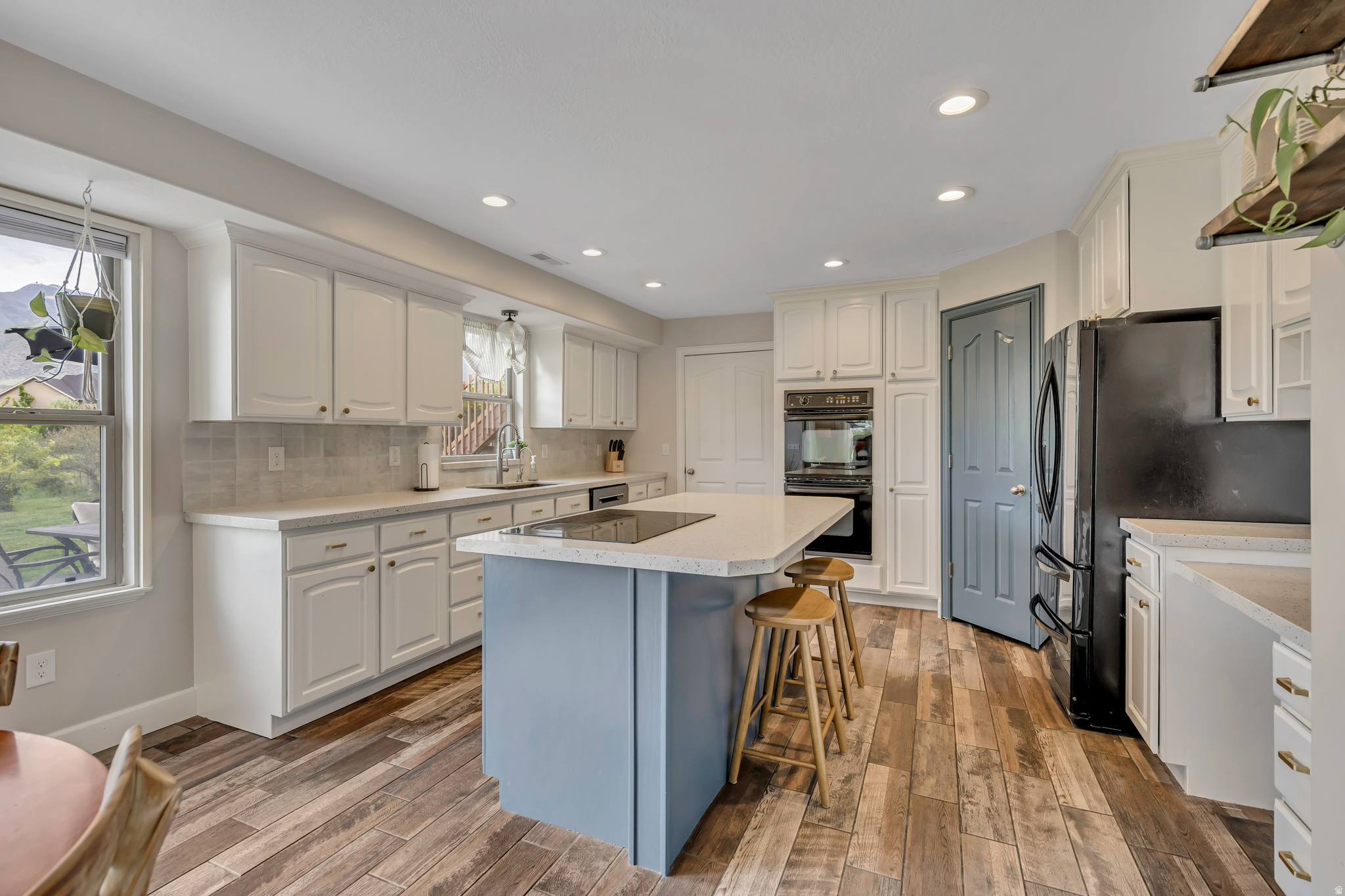 FARMINGTON RANCHES - Residential
