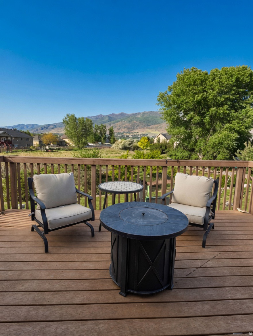 FARMINGTON RANCHES - Residential
