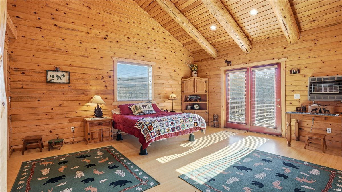 TIMBER LAKES - Residential
