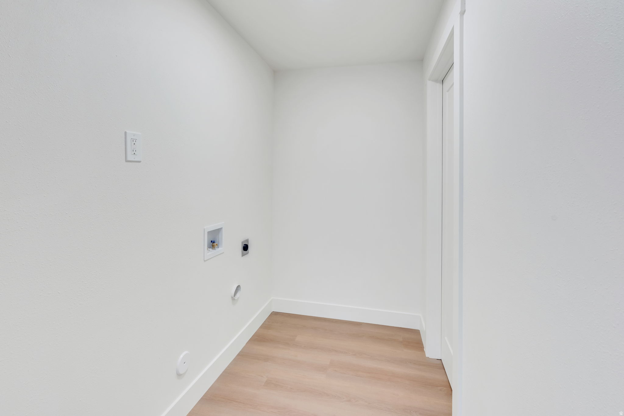 WHEATRIDGE EST - Residential