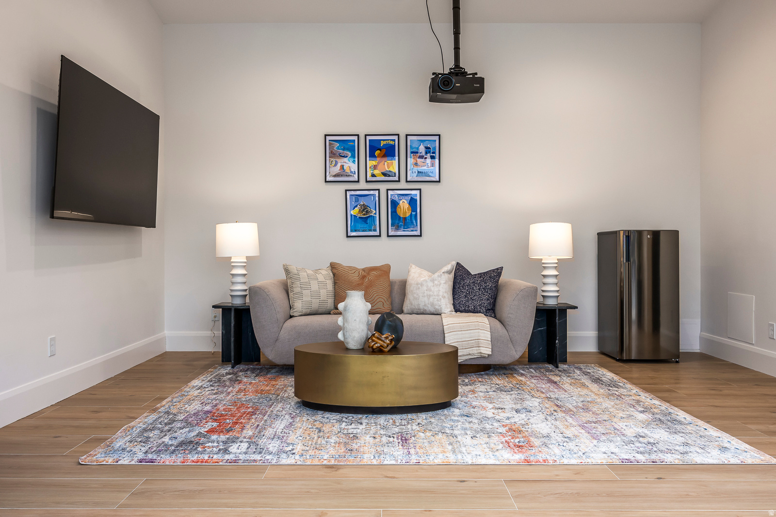 RIDGEVIEW EST 408 - Residential