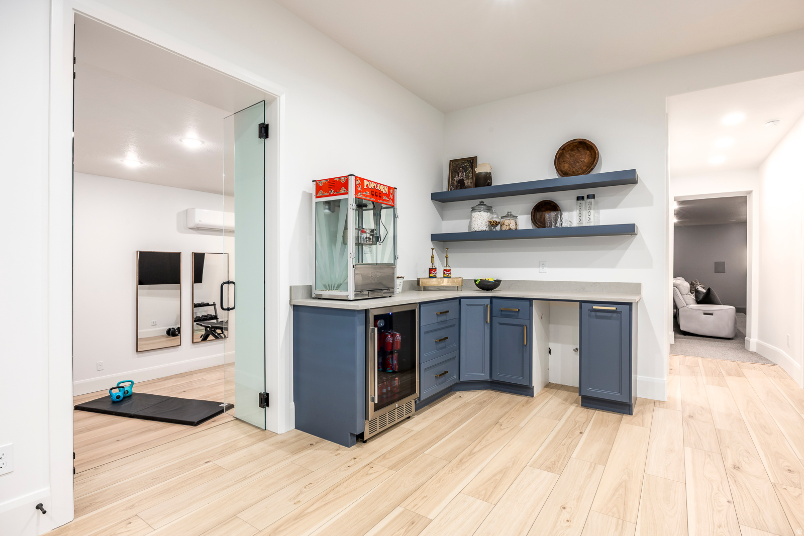 RIDGEVIEW EST 408 - Residential