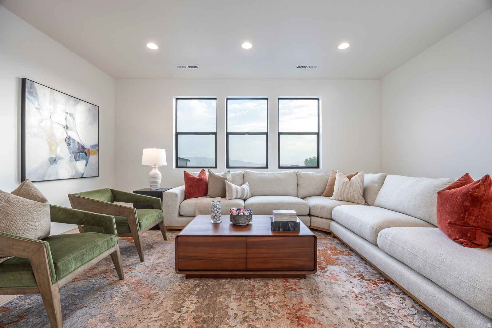 RIDGEVIEW EST 408 - Residential