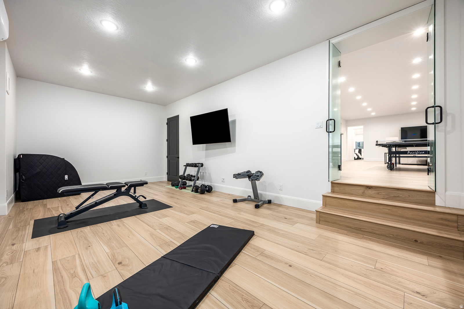 RIDGEVIEW EST 408 - Residential