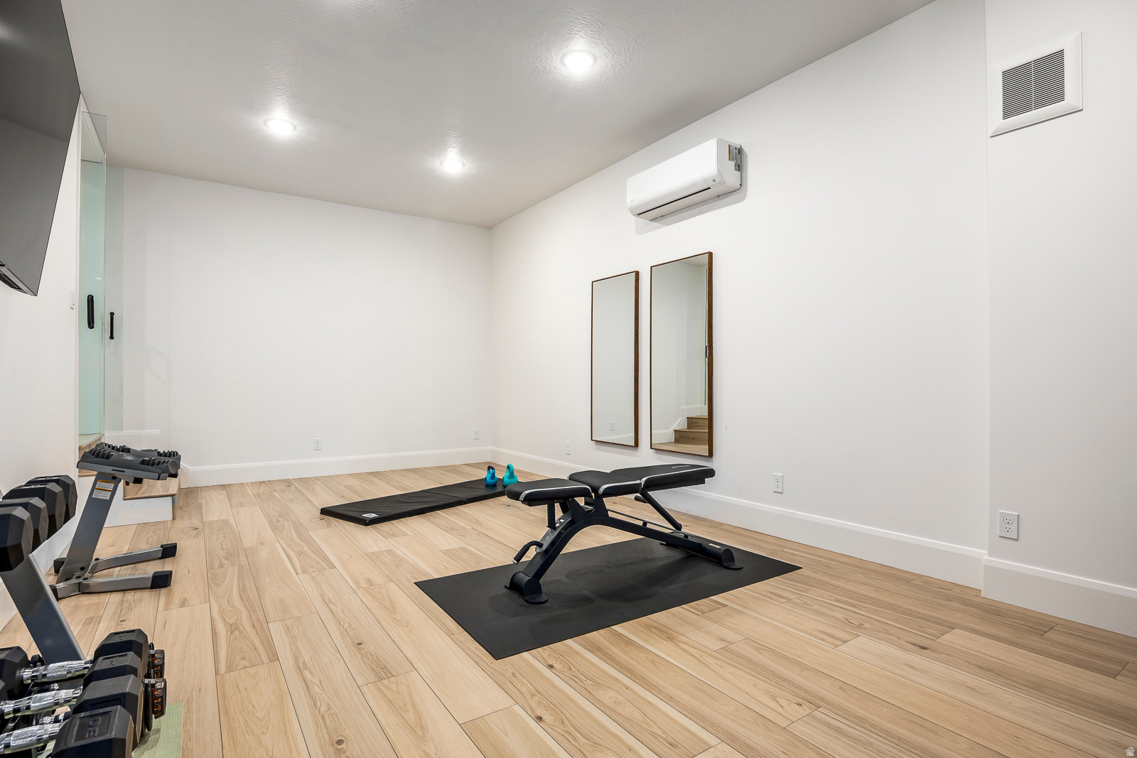 RIDGEVIEW EST 408 - Residential