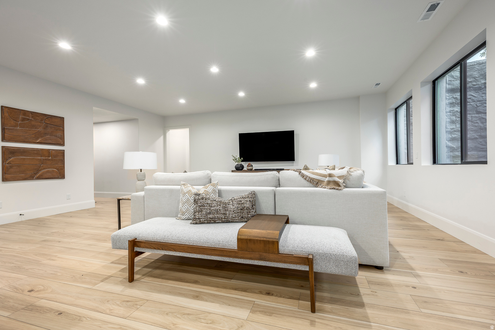 RIDGEVIEW EST 408 - Residential