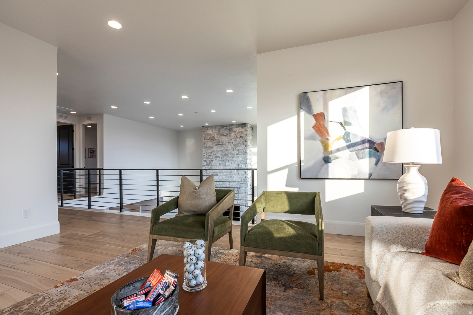 RIDGEVIEW EST 408 - Residential