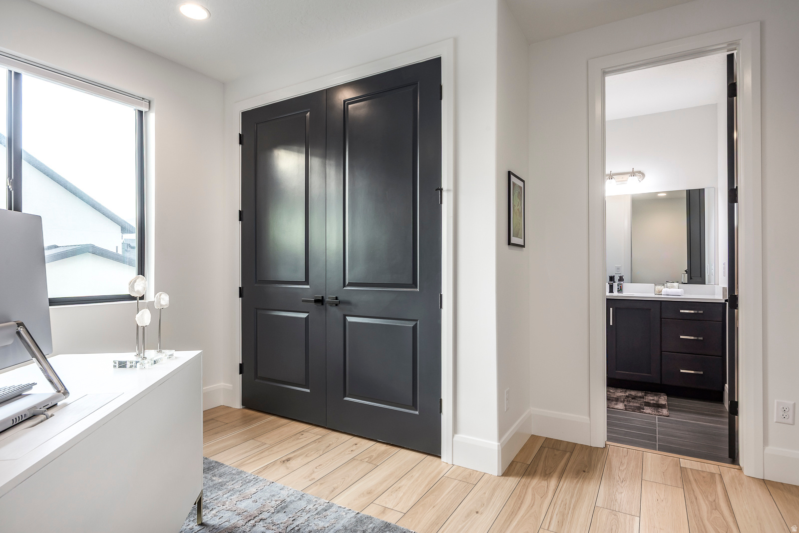 RIDGEVIEW EST 408 - Residential