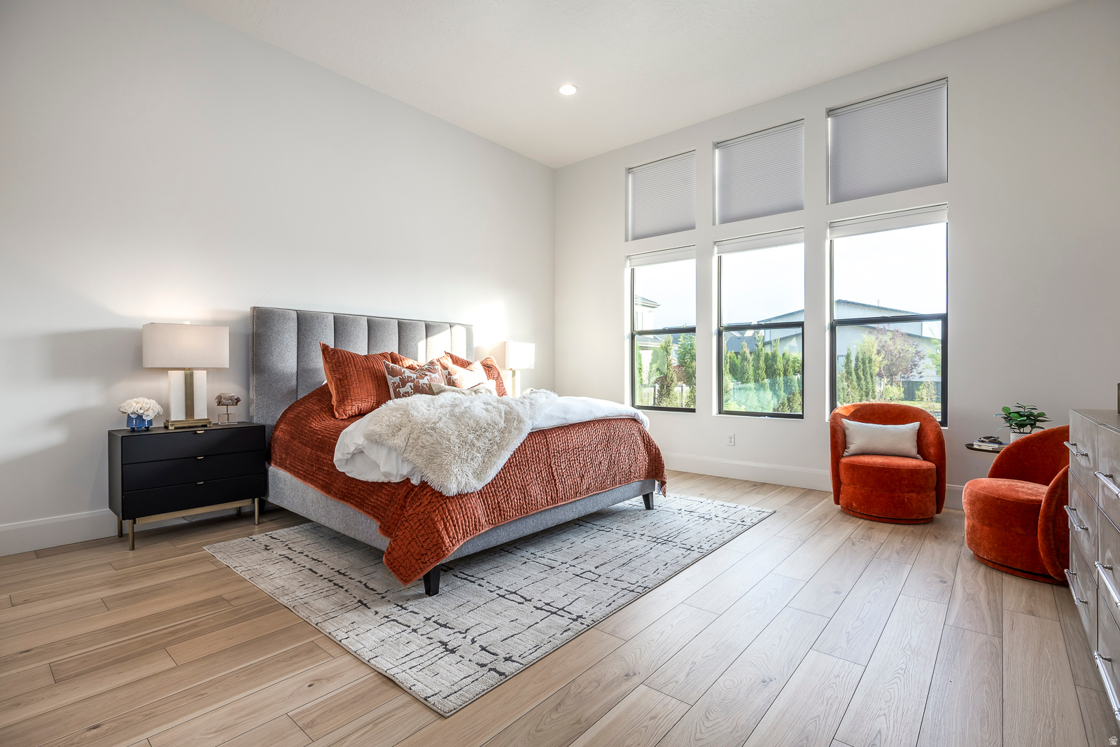 RIDGEVIEW EST 408 - Residential
