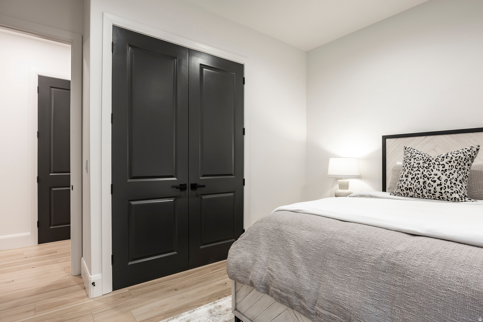 RIDGEVIEW EST 408 - Residential