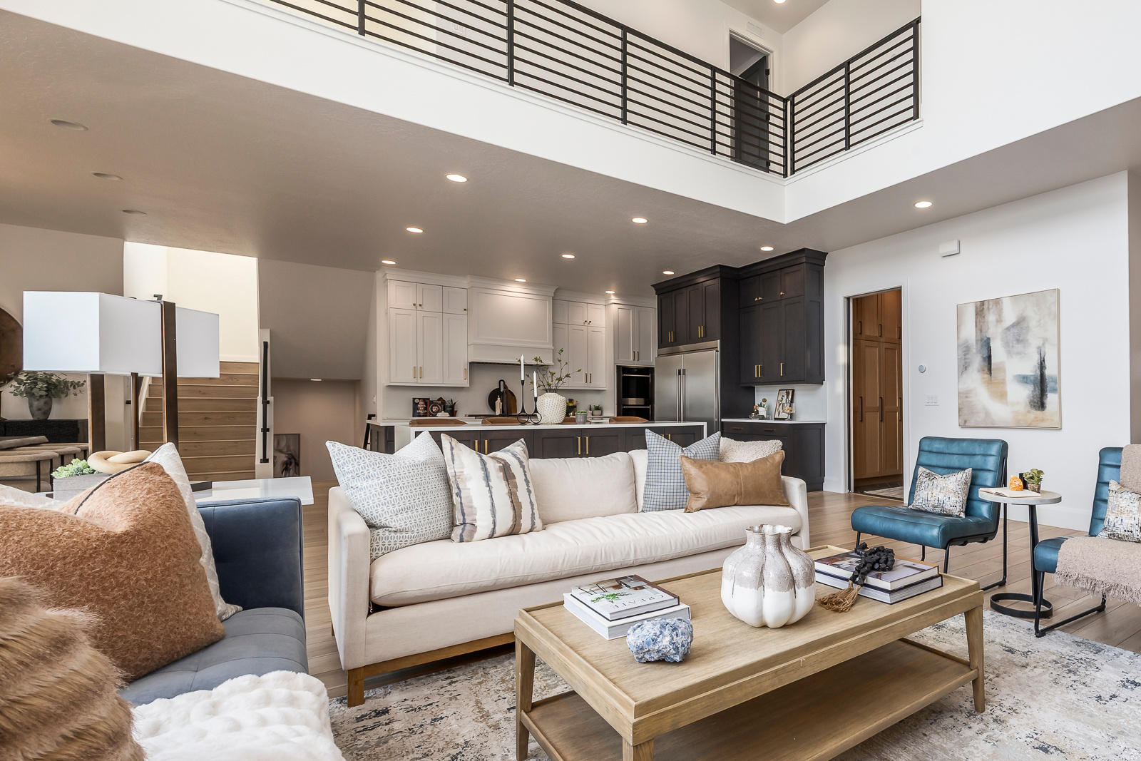RIDGEVIEW EST 408 - Residential