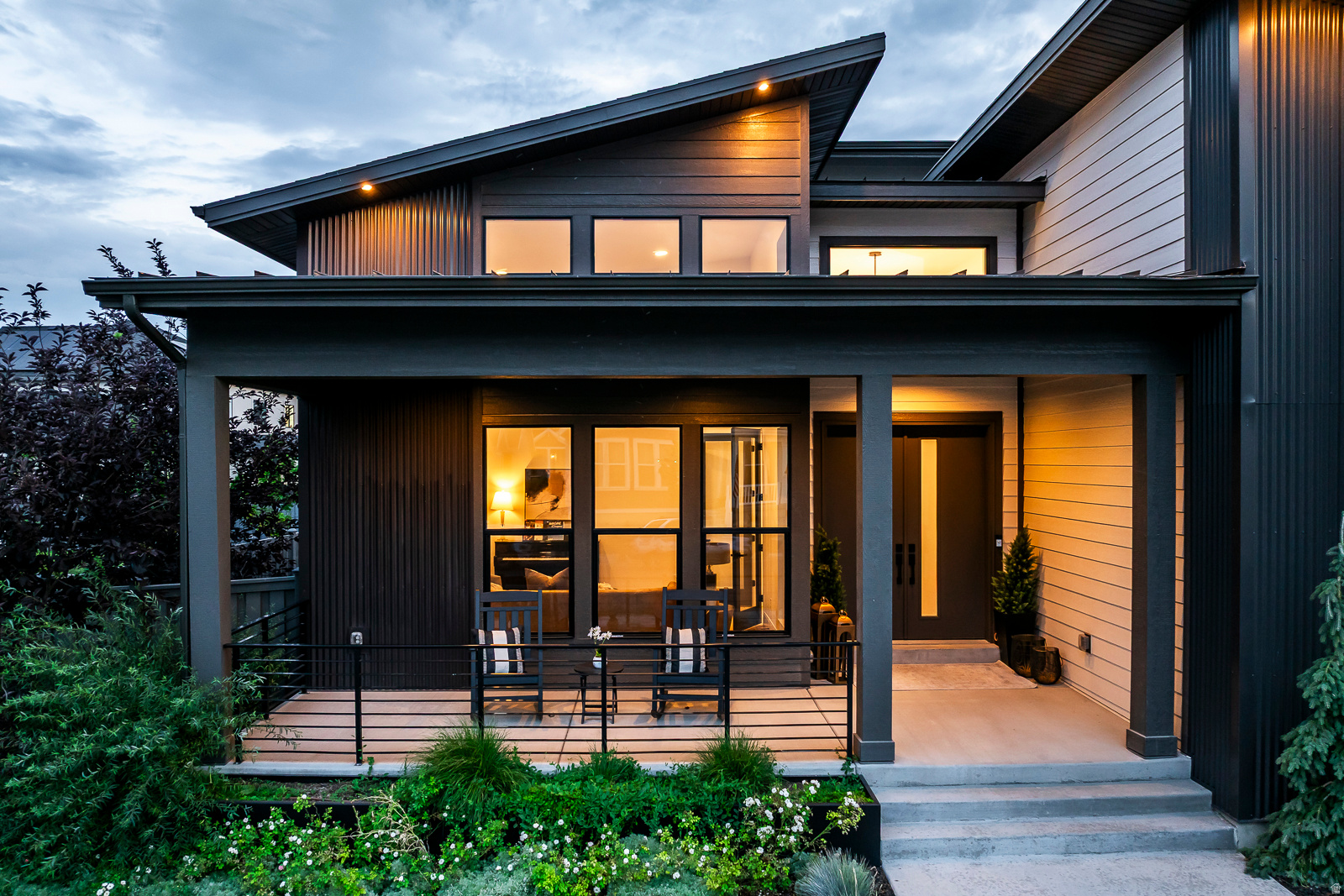 RIDGEVIEW EST 408 - Residential