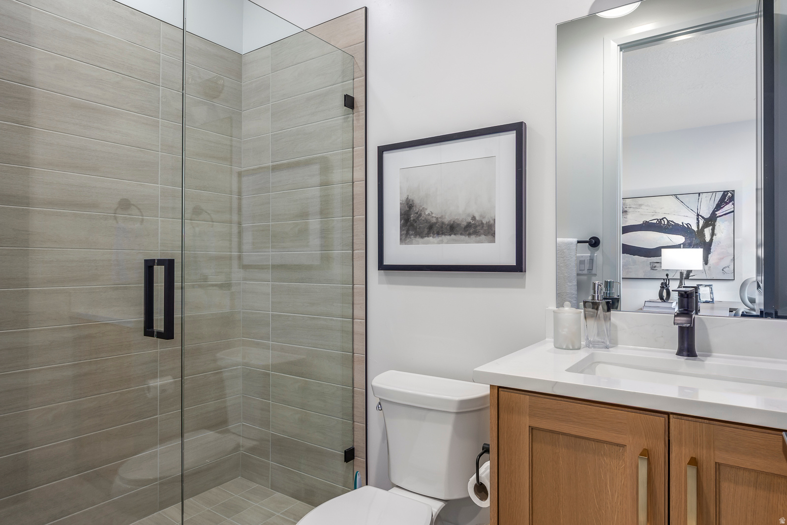RIDGEVIEW EST 408 - Residential